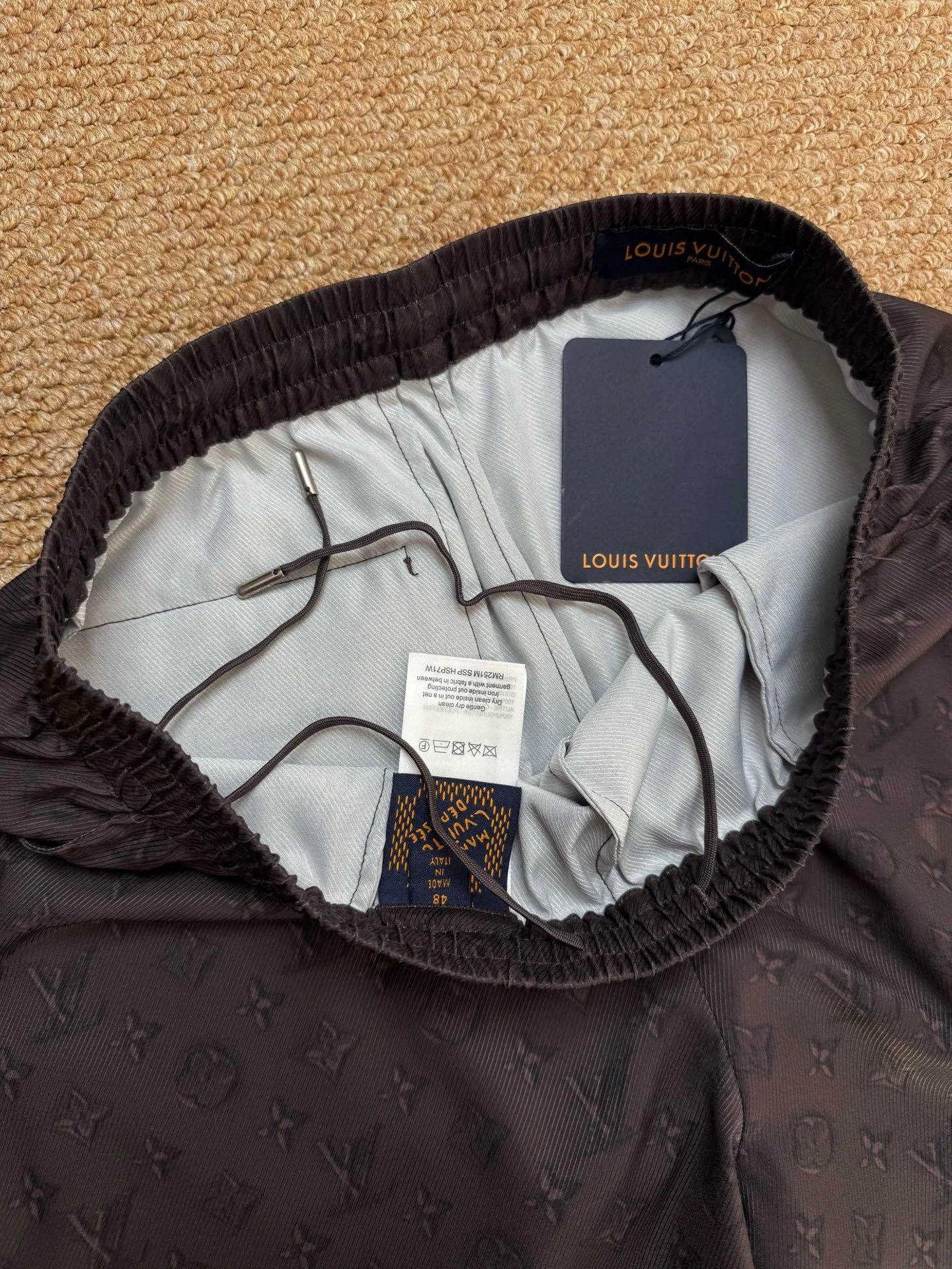 wg.luxury- 8V oversized item:E-F409D0512